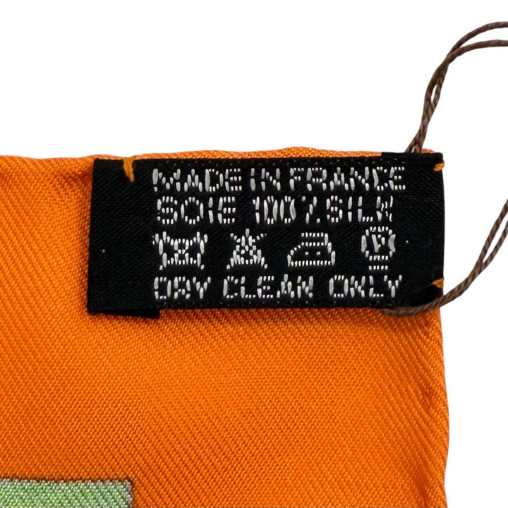 未使用品★HERMES エルメス カレ90 Lumieres De Paris パリの灯 シルク100％ 希少 スカーフ マルチ フランス製 レディース 箱付き