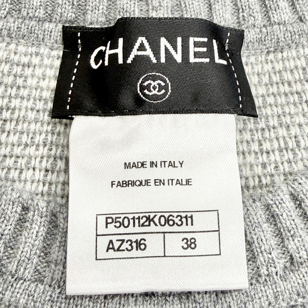 極美品△CHANEL シャネル P50112 カシミヤ100％ ライオン クルーネック 長袖 ニット セーター グレー 38 イタリア製 正規品 レディース