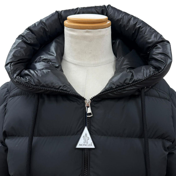 極美品▼MONCLER モンクレール 2025年製 CARDERE ロゴワッペン付き フーデッド WZIPUP ダウンジャケット ブラック 2 正規品 メンズ