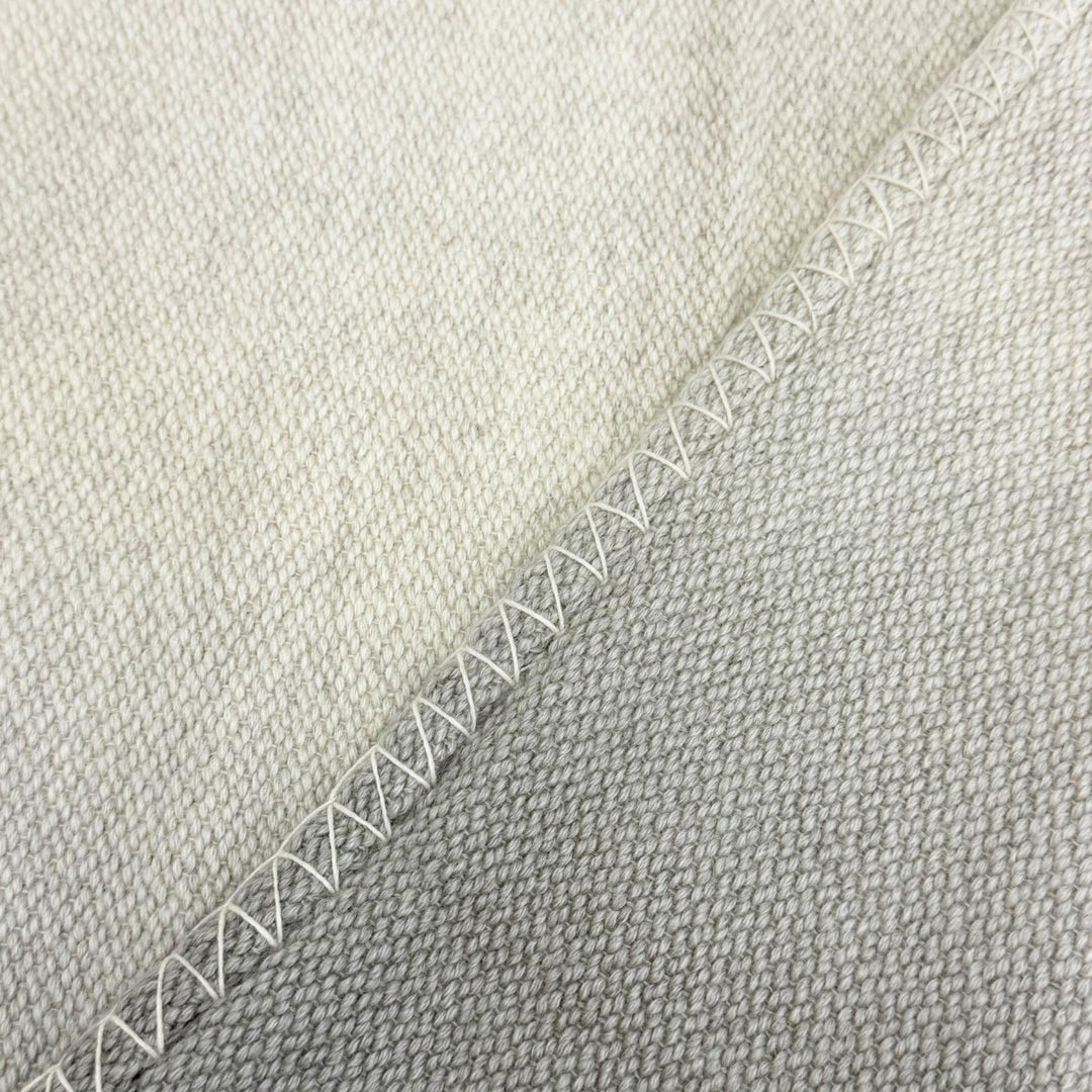 美品△HERMES エルメス ヤク100％ アヴァロン Hロゴ グラデーション 大判 ブランケット 184×138cm ブラウン系 ベージュ系 レディース