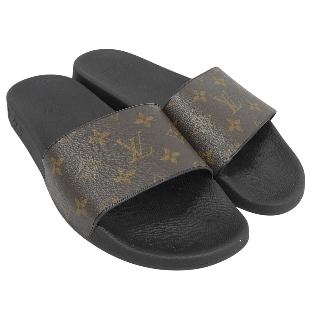 極美品▲LOUIS VUITTON ルイヴィトン ウォーターフロントライン モノグラムキャンバス ロゴ入り ラバー サンダル ブラウン 8 伊製 メンズ