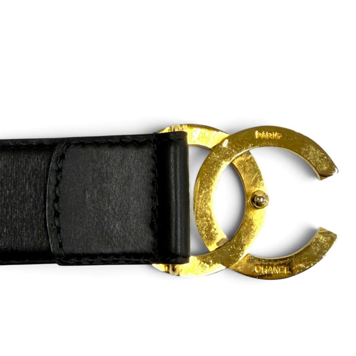 良品★CHANEL シャネル ヴィンテージ ココマーク レザー ベルト ブラック ゴールド金具 65/26 フランス製 レディース