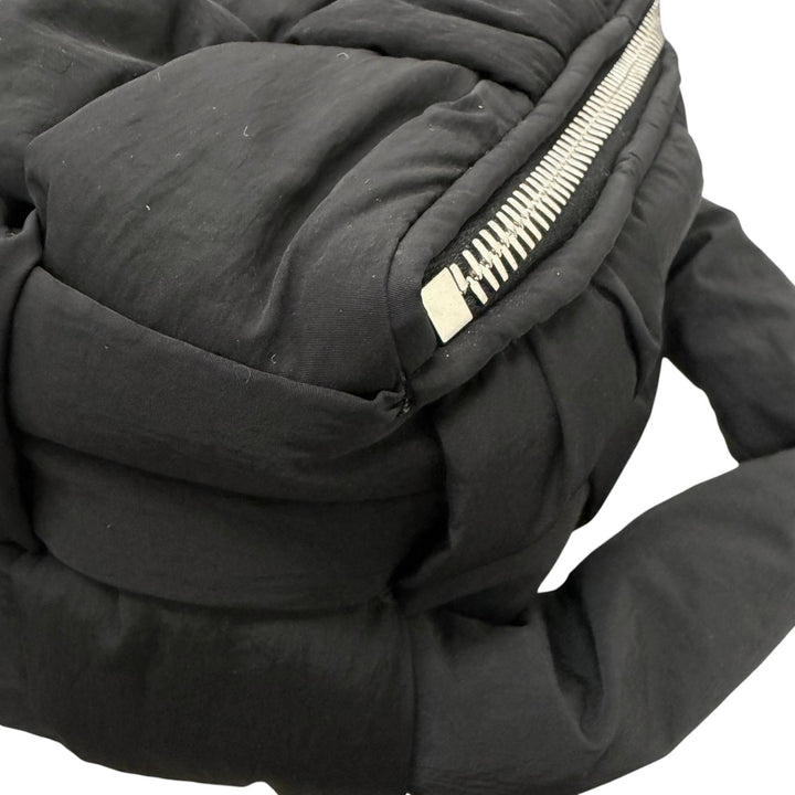 極美品□BOTTEGAVENETA ボッテガヴェネタ 766314 パデット テック カセット イントレチャート ハンドバッグ ブラック イタリア製 メンズ