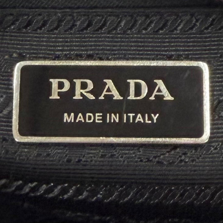 美品▼PRADA プラダ 1BC167 ナイロン Re-Nylon トライアングルロゴ 三角プレート ショルダーバッグ ブラック シルバー金具 伊製 メンズ