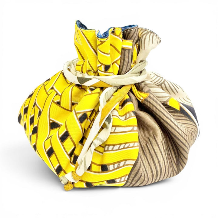 美品△HERMES エルメス プティアッシュ シルク100％ マサン&amp;マサン リバーシブル 巾着 ポーチ イエロー系 ブルー系 仏製 レディース 箱付