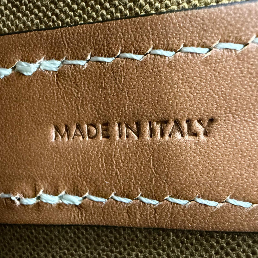 極美品☆CELINE セリーヌ 19114 トリオンフ スモール ドローストリング ショルダーバッグ トリオンフキャンバス タン イタリア製 保袋付