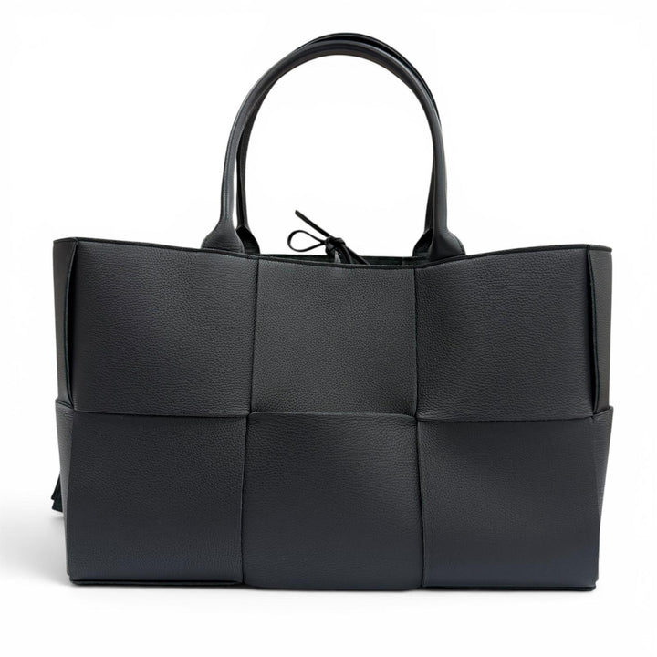 美品▼BOTTEGAVENETA ボッテガヴェネタ 609175 ミディアム ザ アルコ レザー ポーチ付き トートバッグ ブラック 伊製 メンズ 保存袋付き