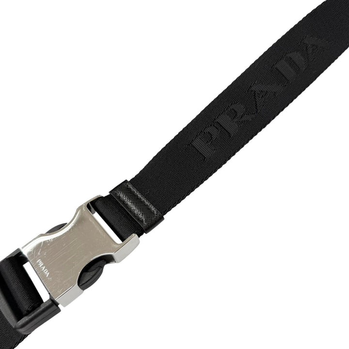 美品□PRADA プラダ 2VL033 トライアングルロゴ Re-Nylon サフィアーノレザー ボディバッグ ブラック イタリア製 メンズ 定価247500円