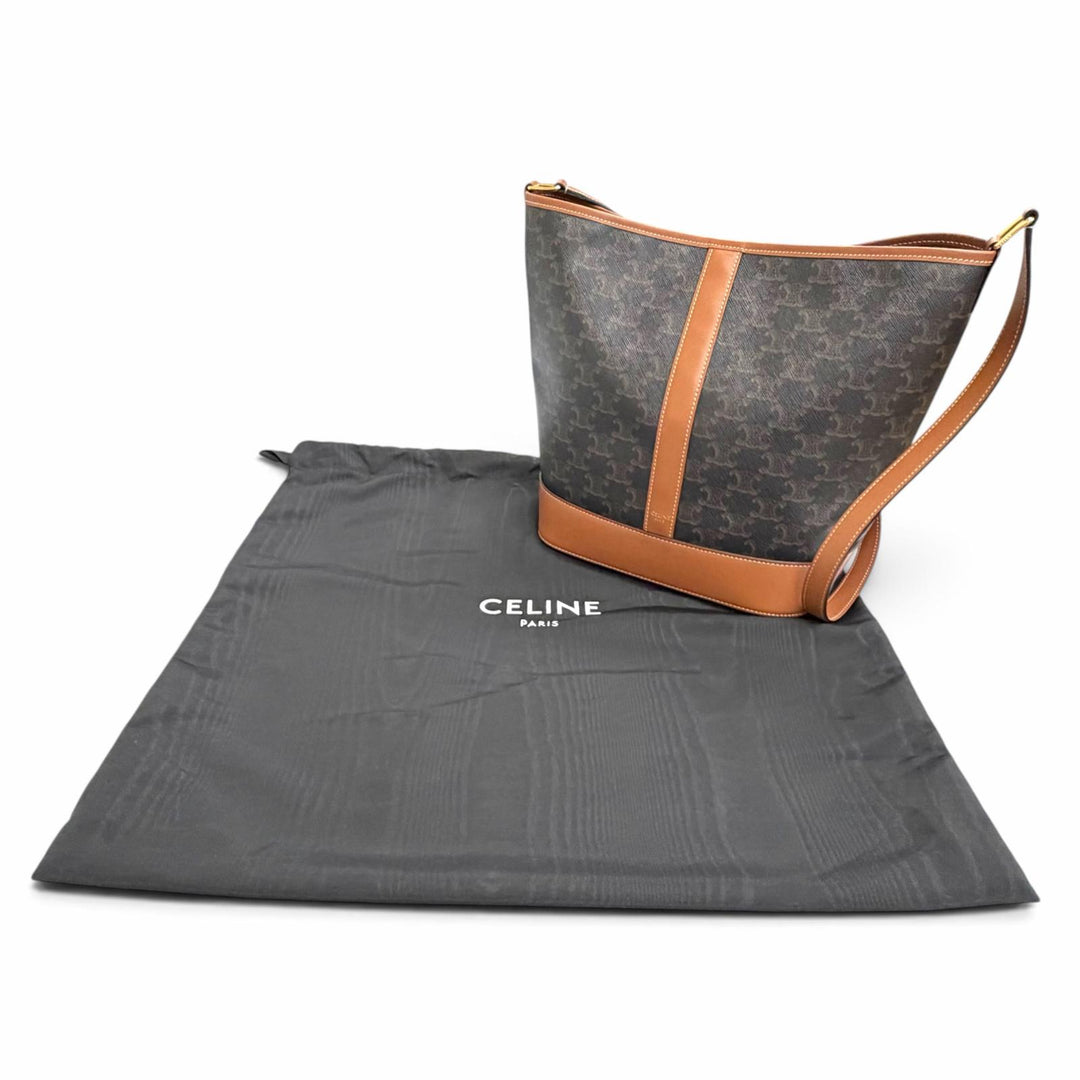 美品△CELINE セリーヌ 19113 ミディアム バケット トリオンフキャンバス カーフスキン タン ショルダーバッグ ブラウン 伊製 レディース