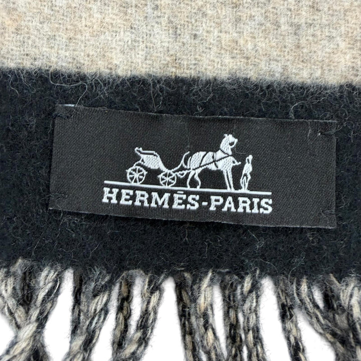 極美品☆HERMES エルメス ラブストーリー マフラー カシミヤ100％ フリンジ付 ホース柄 馬柄 ブラック ベージュ レディース 箱付き