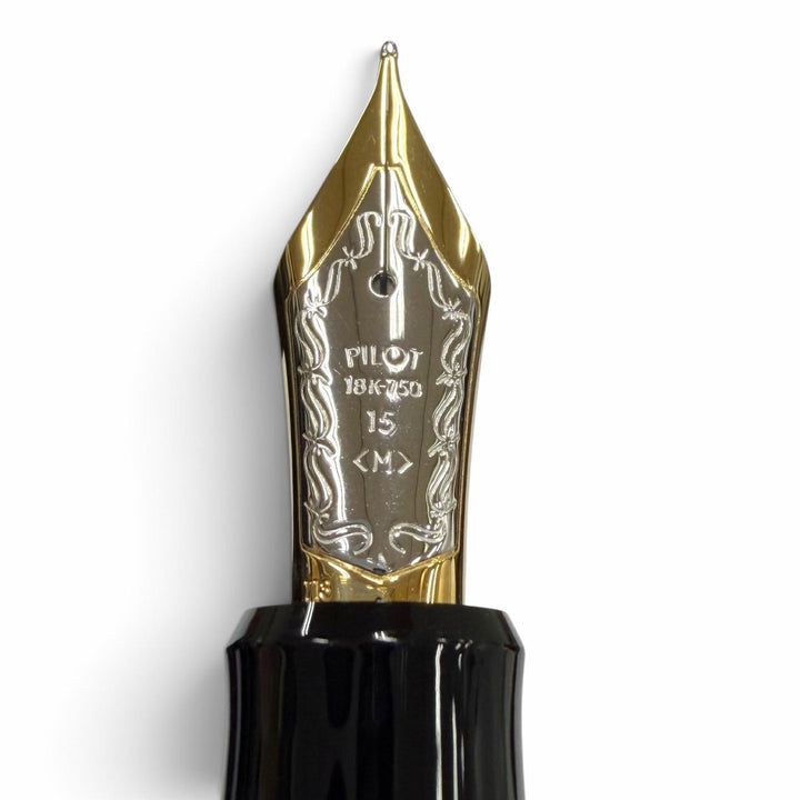 未使用品▼PILOT パイロット ウッド ペン先18K Mニブ カスタムクラフト 一位の木 廃番モデル 万年筆 ブラウン ゴールド メンズ 箱付き