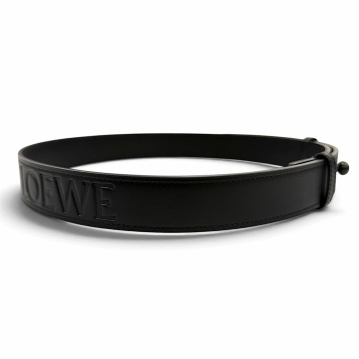 極美品☆LOEWE ロエベ 182425 エンボスロゴデザイン アナグラム金具 レザー ベルト ブラック 80/32 スペイン製 レディース