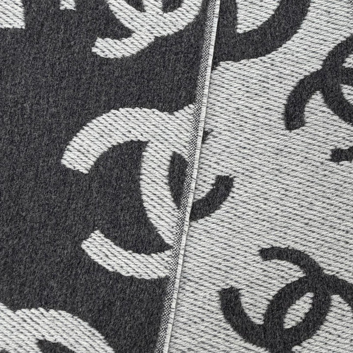 未使用品◇CHANEL シャネル ウール カシミヤ混 ココマーク フリンジ付き マフラー ショール ストール グレー イタリア製 レディース