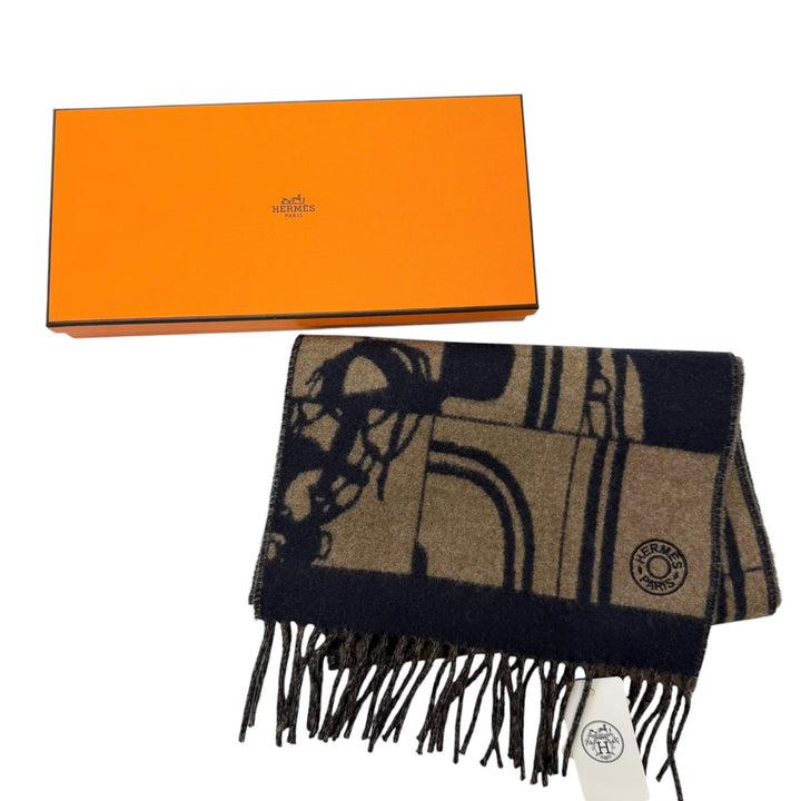 未使用品□HERMES エルメス ブリッド・ドゥ・ガラ カシミヤ100% クルードセル 刺繍 フリンジ マフラー マリン エトゥープ 英国製 メンズ