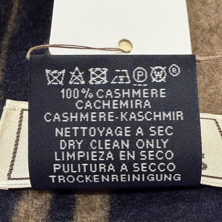 未使用品□HERMES エルメス ブリッド・ドゥ・ガラ カシミヤ100% クルードセル 刺繍 フリンジ マフラー マリン エトゥープ 英国製 メンズ