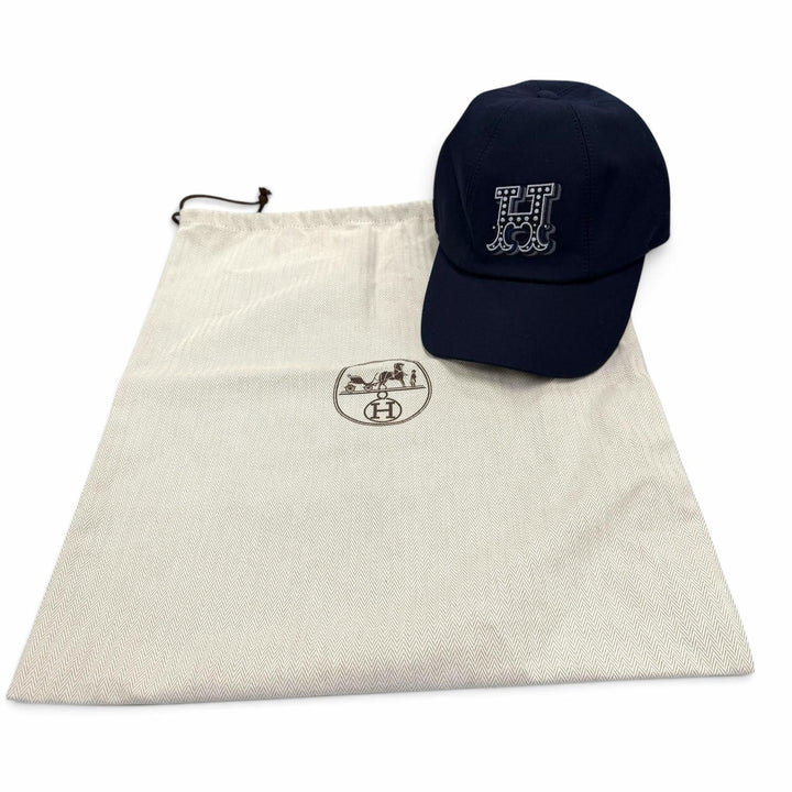 極美品▼HERMES エルメス セレナ Hエレクトリック セリエ金具 ロゴ刺繍 帽子 キャップ ネイビー 57 イタリア製 正規品 メンズ 保存袋付き