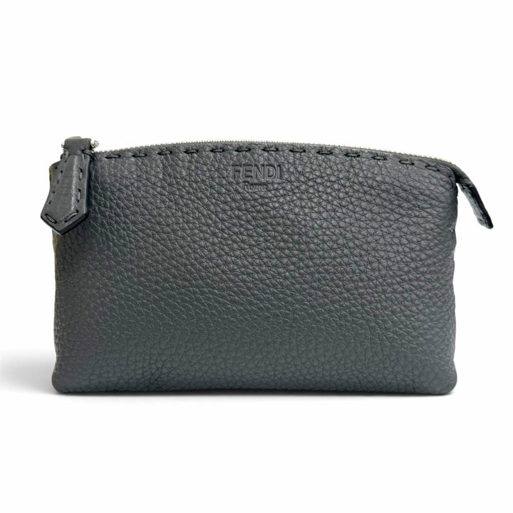 極美品△FENDI フェンディ 8N0114 SELLERIA セレリア ロゴ レザー ポーチ 化粧ポーチ ダークグレー シルバー金具 伊製 箱・保存袋付き