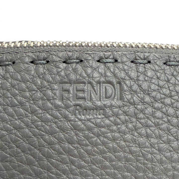 極美品△FENDI フェンディ 8N0114 SELLERIA セレリア ロゴ レザー ポーチ 化粧ポーチ ダークグレー シルバー金具 伊製 箱・保存袋付き