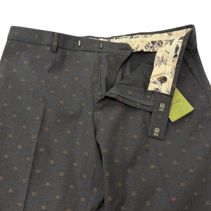 極美品□GUCCI グッチ 692041 ウール100％ GGロゴ総柄 シングル スラックス トラウザーズ パンツ チャコールグレー 52 スイス製 正規品