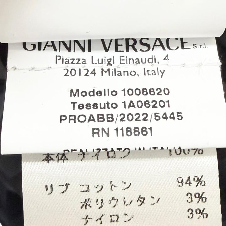 美品□VERSACE ヴェルサーチ 2022年製 1A06201 グレカ ロゴ総柄 中綿入り ボンバージャケット ネイビー ブラック 46 イタリア製 正規品