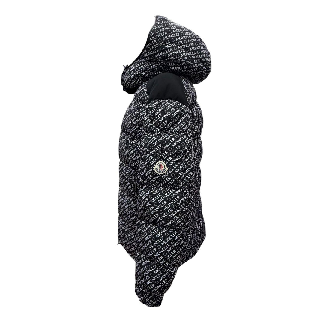 極美品△MONCLER モンクレール 22-23AW MAIRE マイール ロゴワッペン 総柄 フード付き ジップアップ ダウンジャケット ブラック 1 正規品