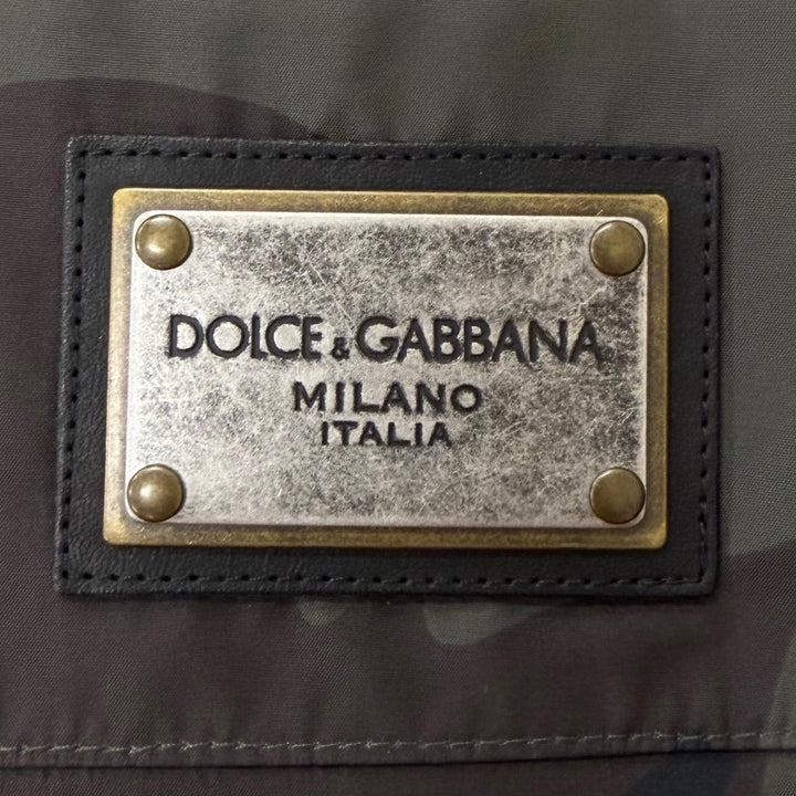 美品□DOLCE&amp;GABBANA ドルチェ＆ガッバーナ G9VE1T 黒タグ カモフラージュ柄 マウンテンパーカー カーキ 50 イタリア製 正規品 メンズ
