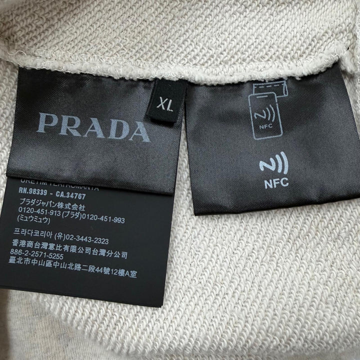 美品▼PRADA プラダ 25AW UJL39C コットン100% ロゴプリント ハーフジップ プルオーバー スウェット グレー XL 正規品 メンズ