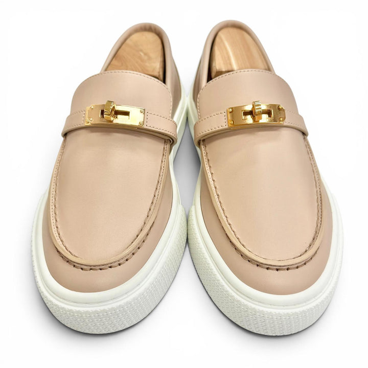 未使用品△HERMES エルメス 231017Z GAME ゲーム ゴールド金具 ケリーバックル レザーシューズ スリッポン ピンクベージュ 37 伊製 袋付
