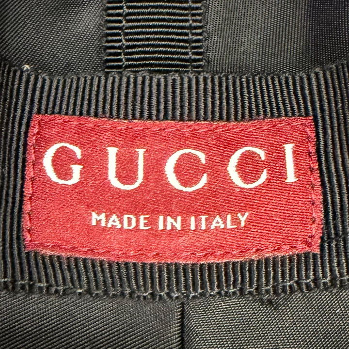 極美品□GUCCI グッチ 25SS 813534 ウェブストライプ エンボスロゴ バケットハット 帽子 ブラック M/58cm イタリア製 正規品 メンズ