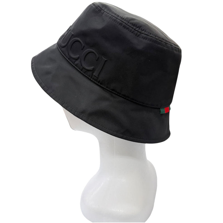 極美品□GUCCI グッチ 25SS 813534 ウェブストライプ エンボスロゴ バケットハット 帽子 ブラック M/58cm イタリア製 正規品 メンズ