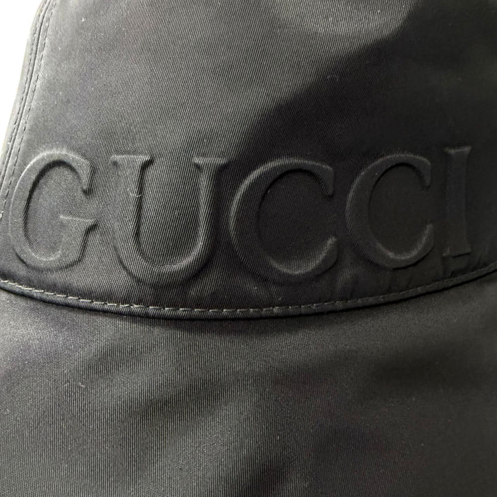 極美品□GUCCI グッチ 25SS 813534 ウェブストライプ エンボスロゴ バケットハット 帽子 ブラック M/58cm イタリア製 正規品 メンズ