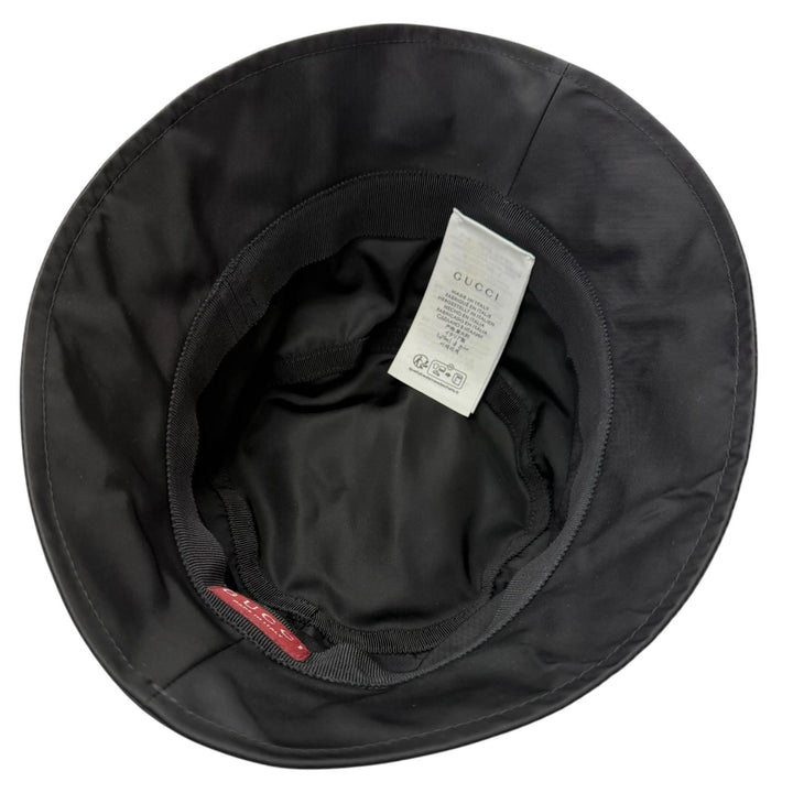 極美品□GUCCI グッチ 25SS 813534 ウェブストライプ エンボスロゴ バケットハット 帽子 ブラック M/58cm イタリア製 正規品 メンズ