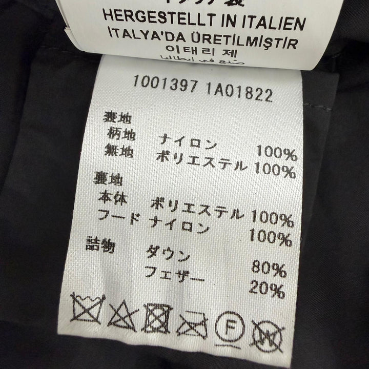 美品☆VERSACE ヴェルサーチ 2021年製 1001397 メデューサボタン フード付 ダウンジャケット レッド系 ブラック 38 イタリア製 正規品