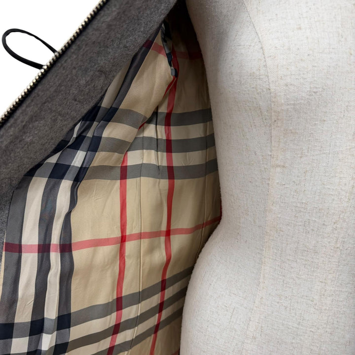 美品☆BURBERRY LONDON バーバリーロンドン カシミヤ100％ ノバチェック柄 トグルボタン フード付 ZIP ダッフルコート グレー 38 正規品