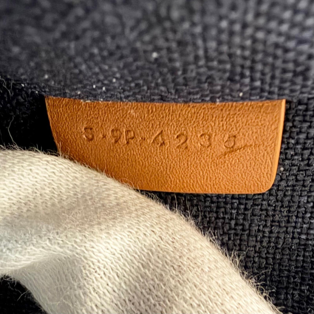 美品△CELINE セリーヌ 10J502GX5.07PM ストラップ付き キュイル トリオンフ スモールポーチ キャンバス レザー ネイビー エクリュ タン