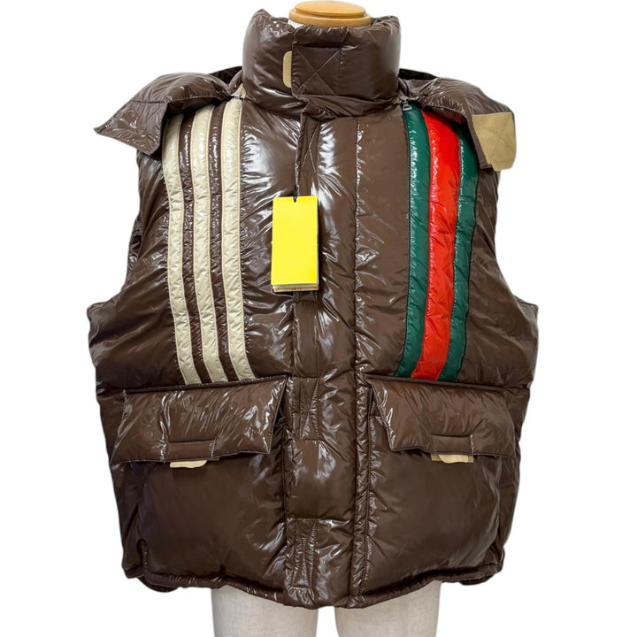 極美品□GUCCI adidas グッチ アディダス 713715 ウェブライン スリーストライプス フーデッド ダウンベスト ブラウン 54 伊製 正規品