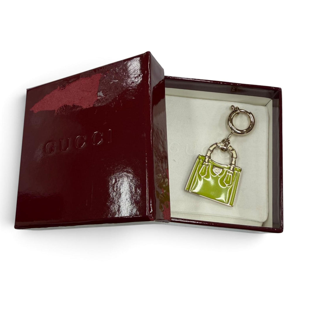 美品☆GUCCI グッチ 837064 バンブー ダイアナ メタル バッグチャーム メタルチャーム グリーン ゴールド金具 イタリア製 レディース