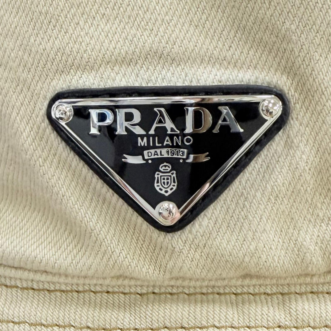 未使用品☆PRADA プラダ 2HC137 コットン トライアングルロゴプレート バケットハット ベージュ L イタリア製 正規品 レディース 保袋付