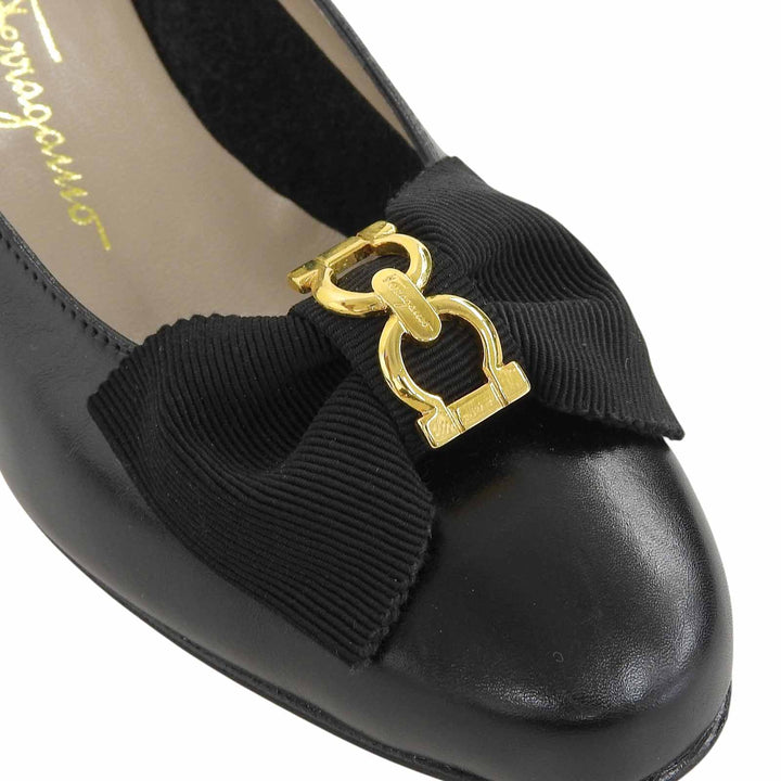 未使用品▲Salvatore Ferragamo サルヴァトーレフェラガモ SENATO ガンチーニ リボンデザイン レザー パンプス 6 伊製 箱・保存袋付き