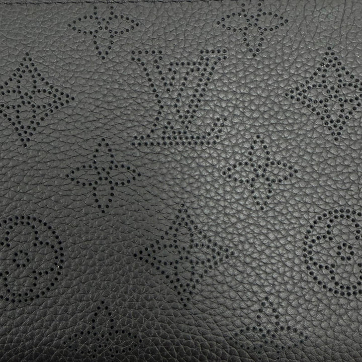 極美品☆LOUIS VUITTON ルイヴィトン M61867 ジッピーウォレット マヒナレザー ラウンドファスナー 長財布 ブラック フランス製 箱・袋付