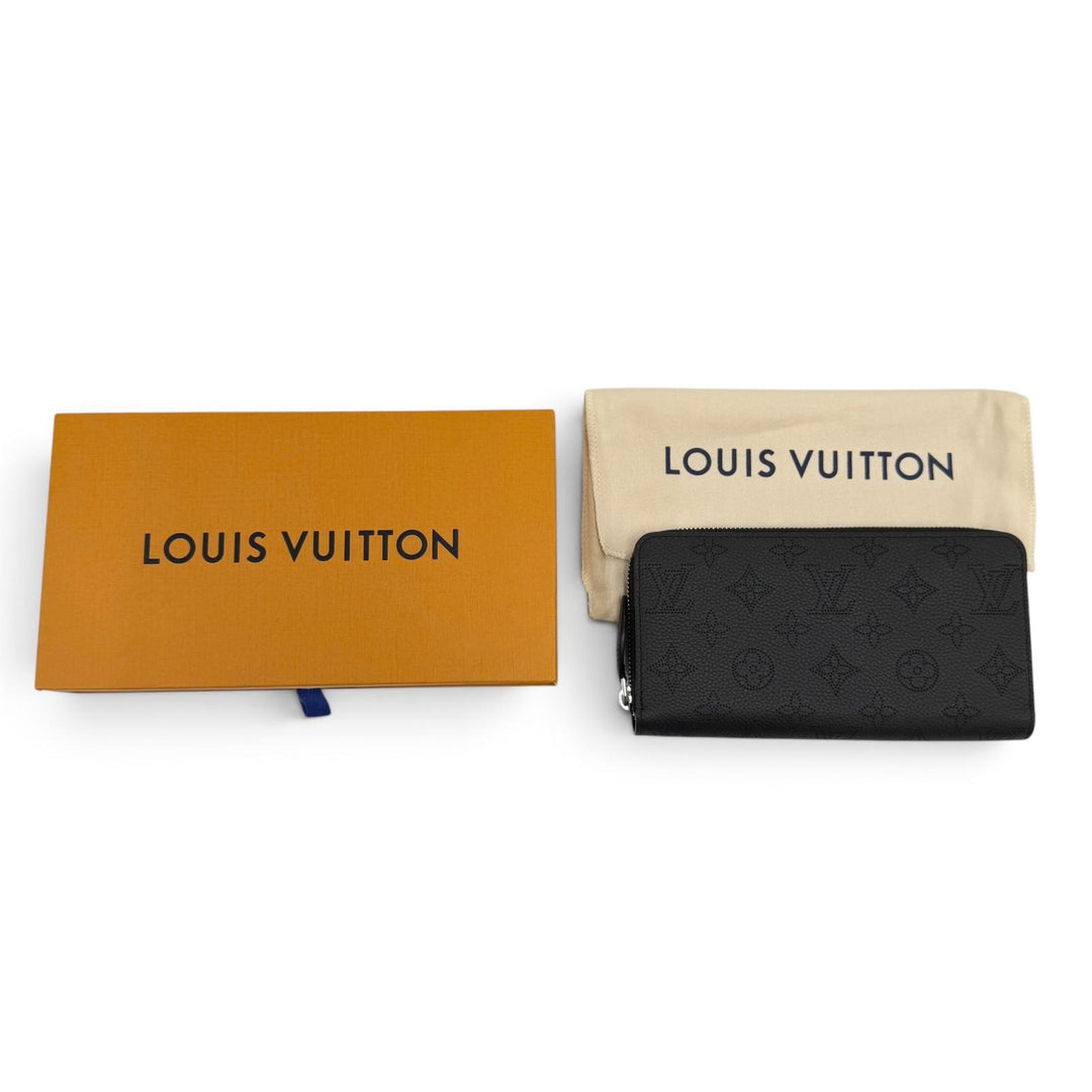 極美品☆LOUIS VUITTON ルイヴィトン M61867 ジッピーウォレット マヒナレザー ラウンドファスナー 長財布 ブラック フランス製 箱・袋付
