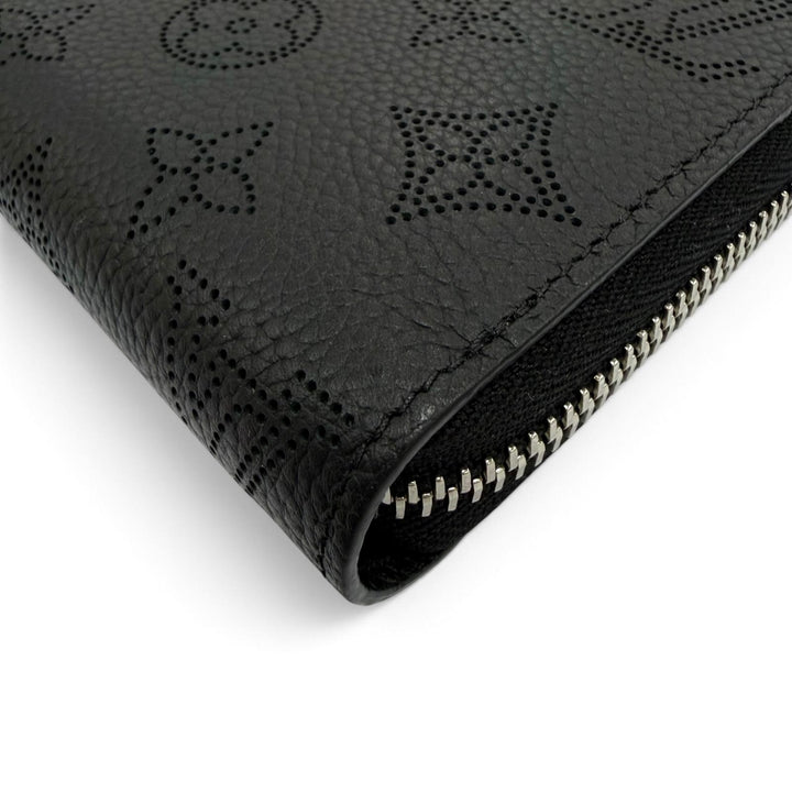 極美品☆LOUIS VUITTON ルイヴィトン M61867 ジッピーウォレット マヒナレザー ラウンドファスナー 長財布 ブラック フランス製 箱・袋付