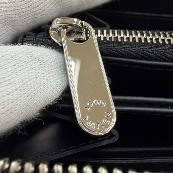極美品☆LOUIS VUITTON ルイヴィトン M61867 ジッピーウォレット マヒナレザー ラウンドファスナー 長財布 ブラック フランス製 箱・袋付