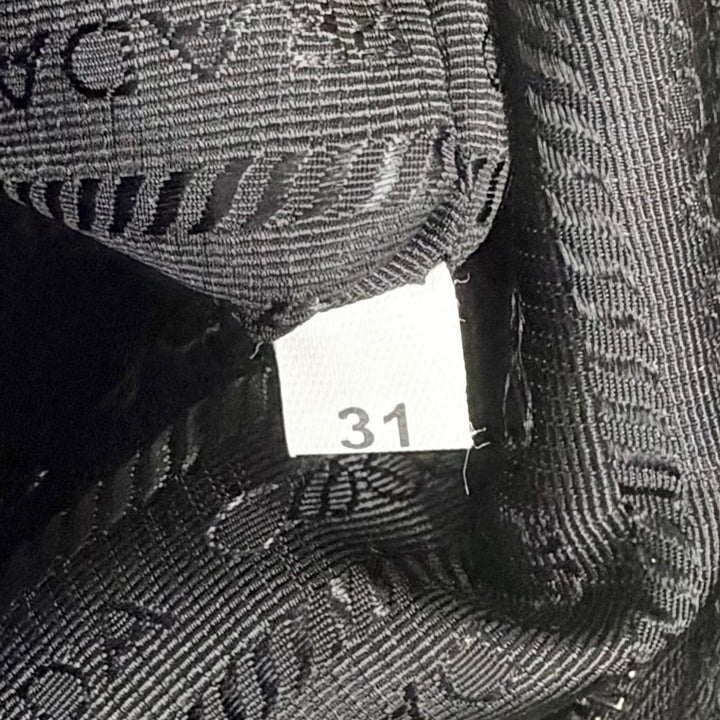 極美品△PRADA プラダ 1BG130 テリートートバッグ トライアングルロゴ パイル地 大型 トートバッグ ホワイト ブラック 伊製 保存袋付き
