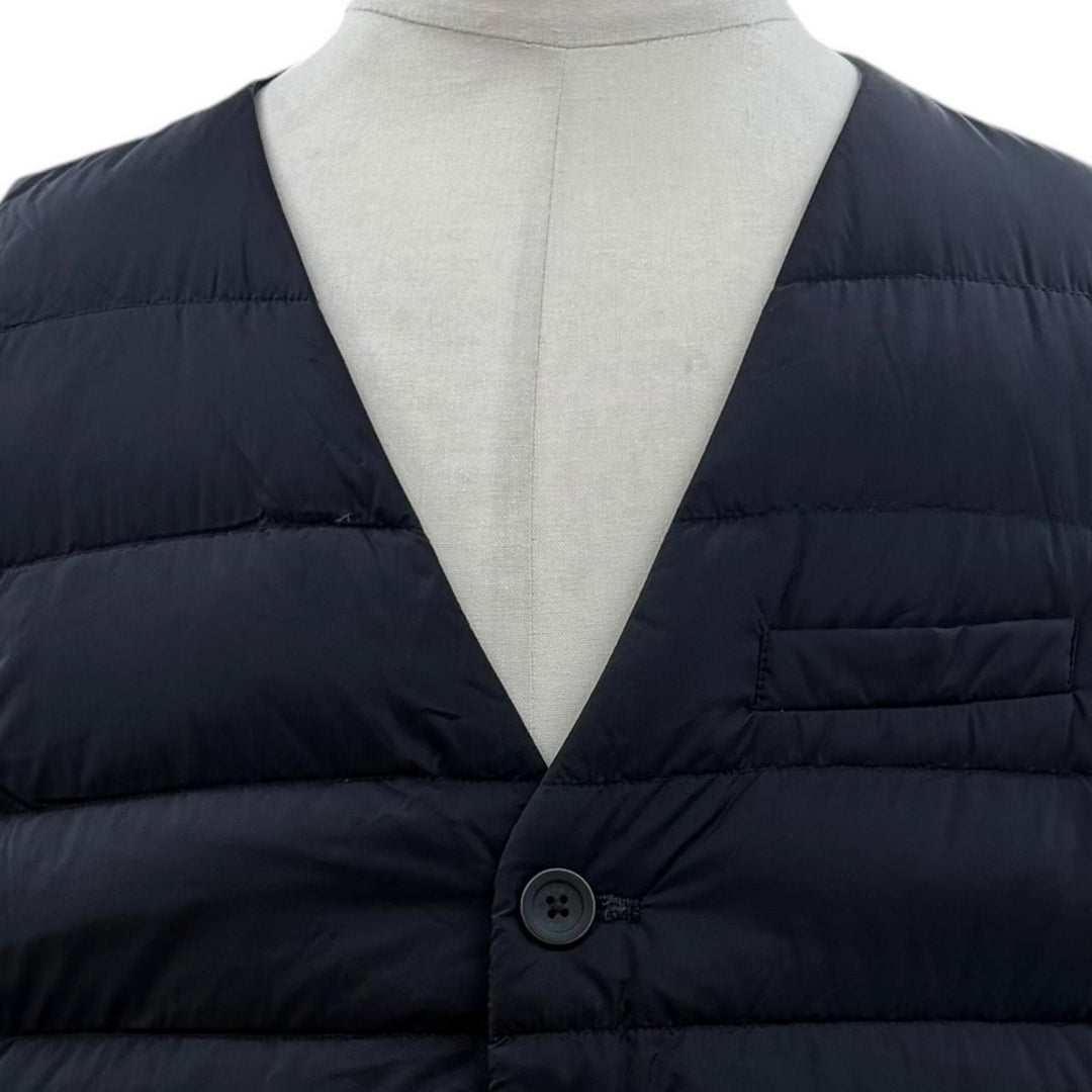 極美品▼Herno ヘルノ PI002ULE LEGEND レジェンド IL PANCIOTTO ロゴ入りボタン インナージレ ダウンベスト ネイビー 52 正規品 メンズ