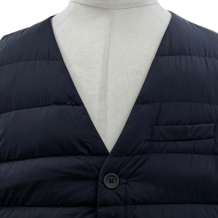 極美品▼Herno ヘルノ PI002ULE LEGEND レジェンド IL PANCIOTTO ロゴ入りボタン インナージレ ダウンベスト ネイビー 52 正規品 メンズ