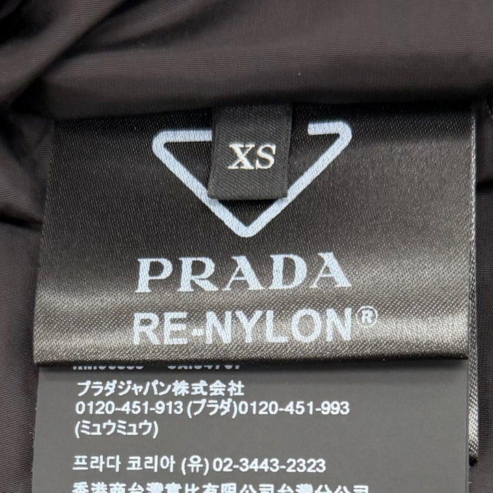美品▼PRADA プラダ SGC912 S000 1W09 トライアングルロゴ 三角プレート ジップアップ 中綿入り ジャケット ブラック XS 正規品 メンズ