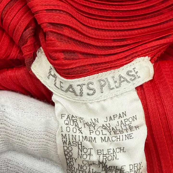 美品★PLEATS PLEASE プリーツプリーズ イッセイミヤケ PP86-JH819 ミューラルプリント ノースリーブ ワンピース レッド 3 日本製 正規品