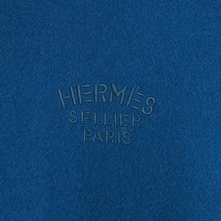 極美品☆HERMES エルメス カシミヤ100％ ロゴ刺繍 バイカラー フリンジ付 大判 マフラー ショール ブルー系 レディース