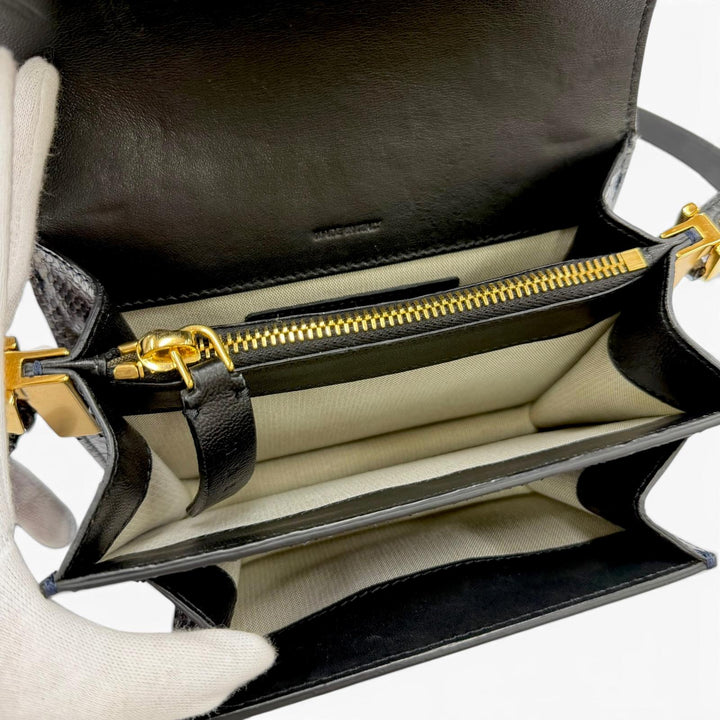 美品☆MARNI マルニ TRUNK トランク パイソンレザー ロゴ金具 ショルダーバッグ グレー系 イタリア製 レディース 保存袋付き